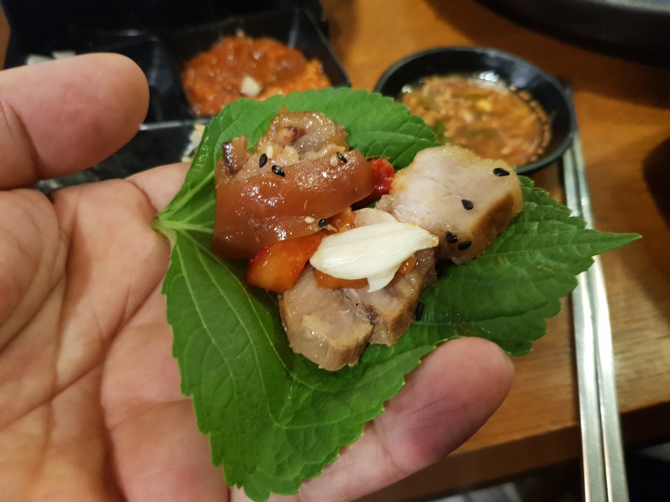 아저씨족발 이미지