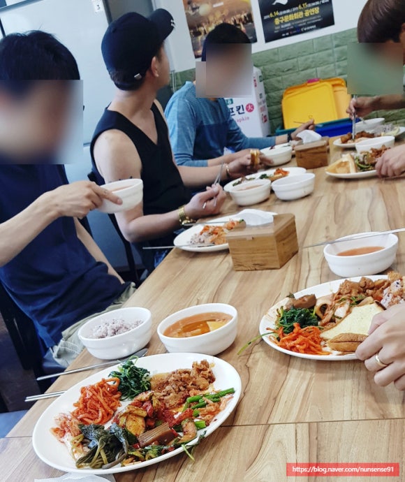 찬들한식부페 이미지