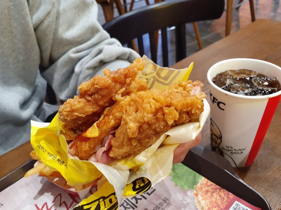 케이에프씨철산역점 이미지
