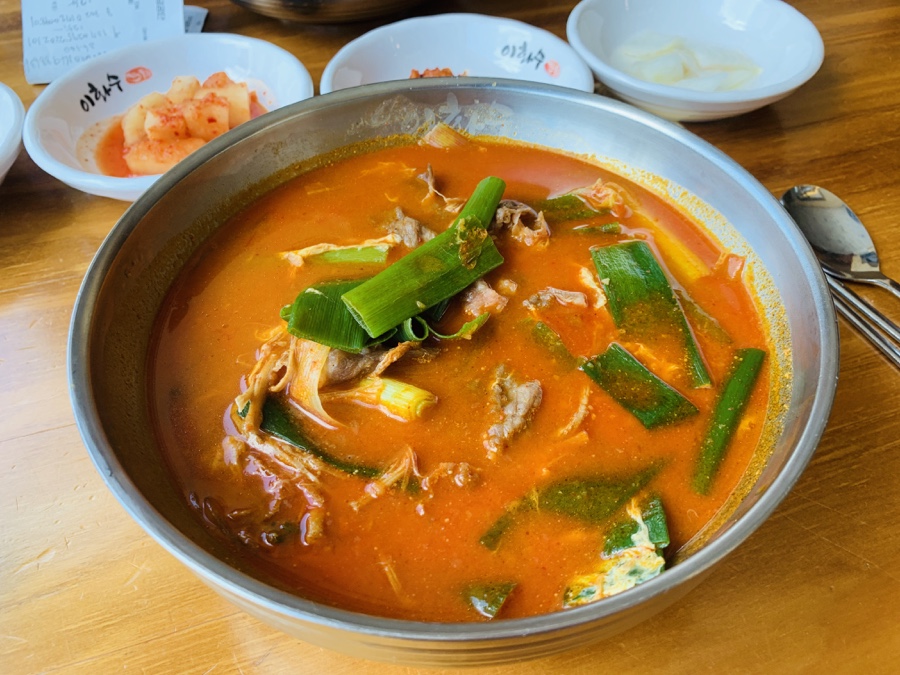이화수전통육개장 신대점 이미지