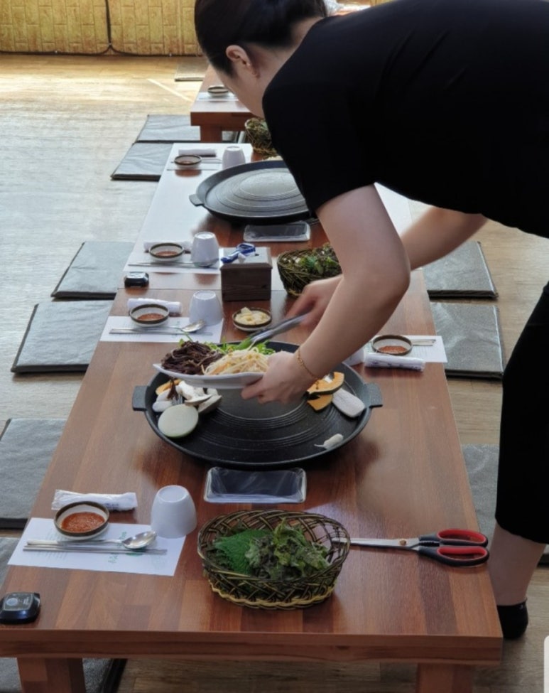 더덕솥뚜껑삼겹살 율량점 이미지