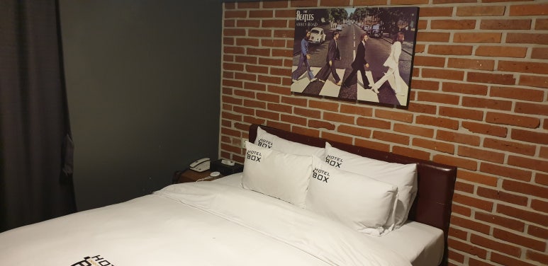 박스모텔 이미지