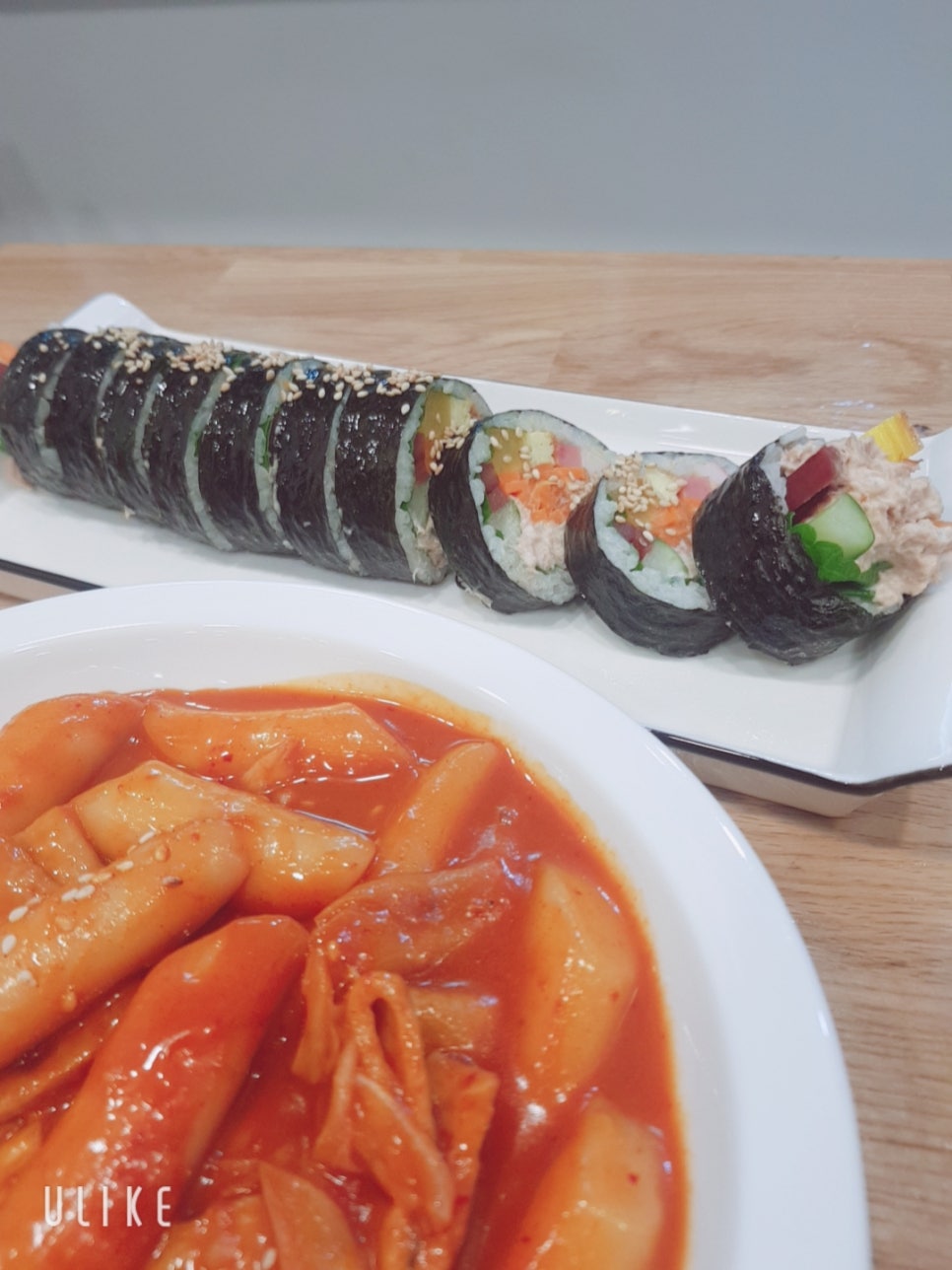 뚱뚱이김밥 이미지