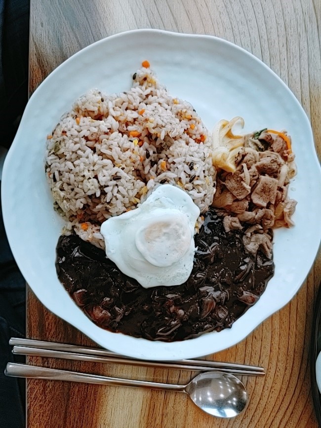 춘화루 이미지