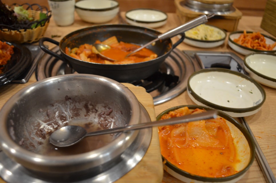 월수금통돼지김치찌개 이미지