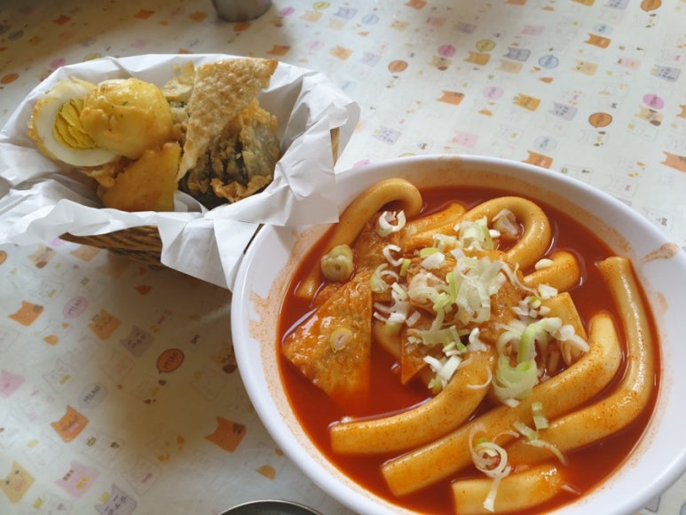 오팔떡볶이 이미지