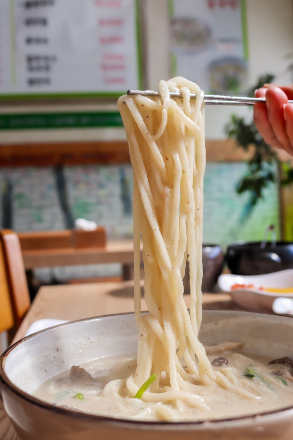 수라칼국수 이미지