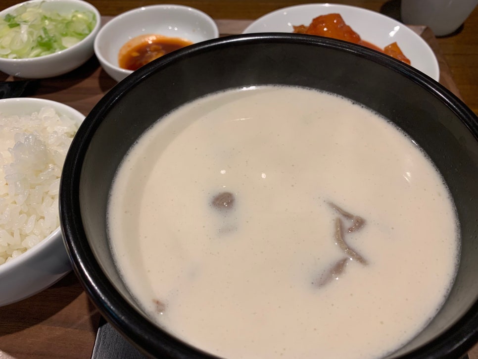 삼정곰탕 이미지
