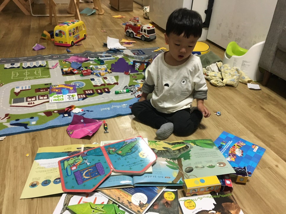 악어픽쳐스 이미지