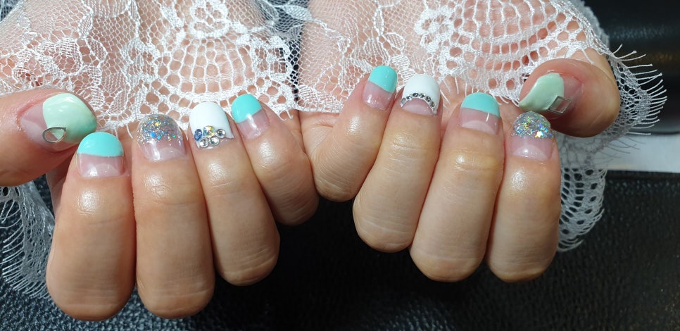 영네일(young nail) 이미지