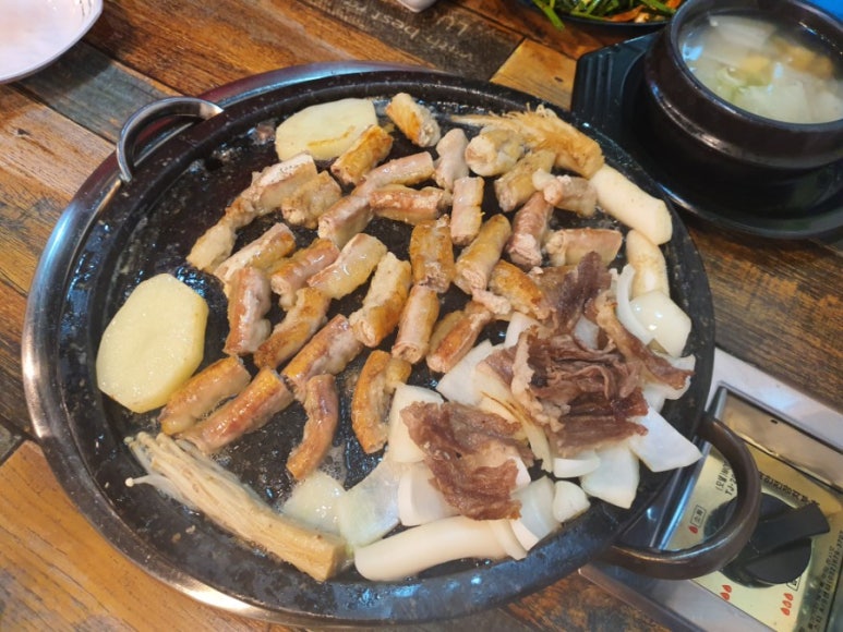 꾸리꾸이 소돌곱창 이미지