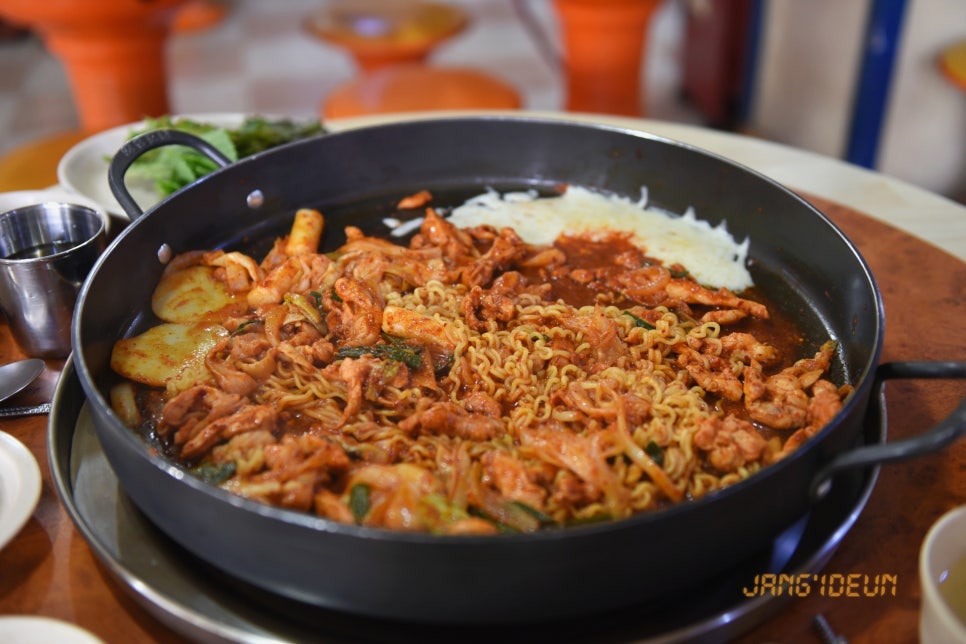 흥부네춘천닭갈비 이미지