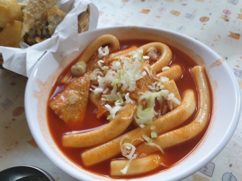 오팔떡볶이 이미지