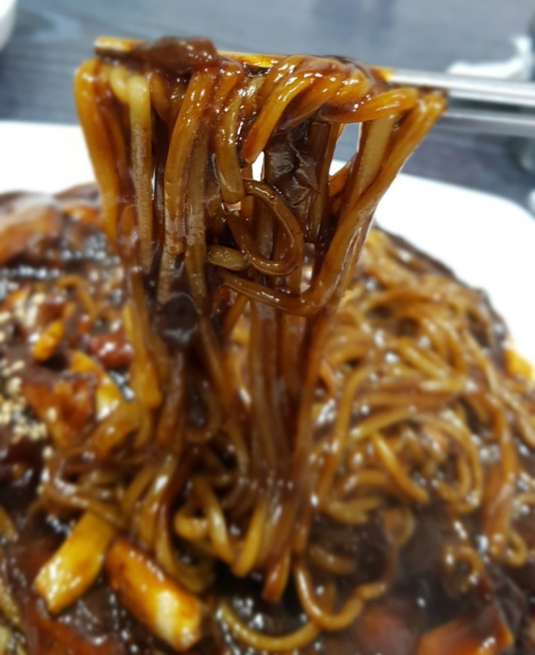 엄지천년교동짬뽕 이미지