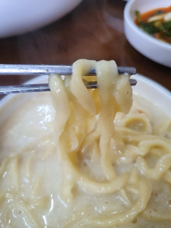 유진들깨칼국수 이미지