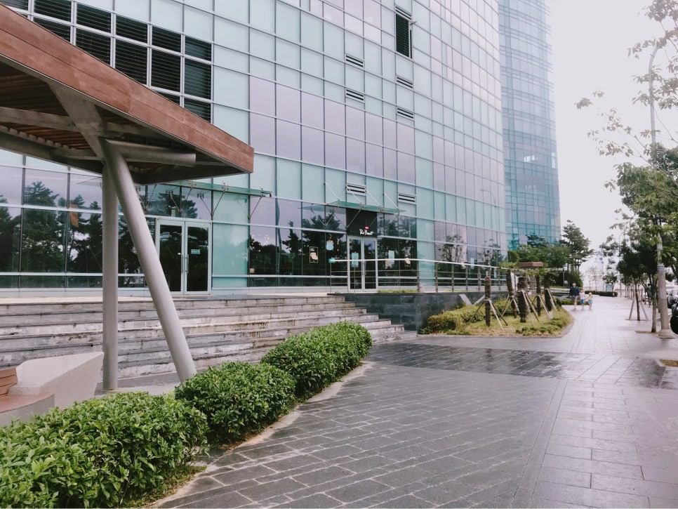 폴바셋부산해운대아이파크점 이미지