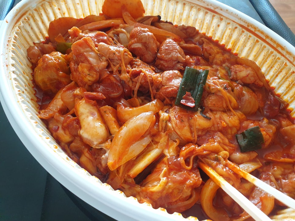 치즈를사랑한찜닭 이미지