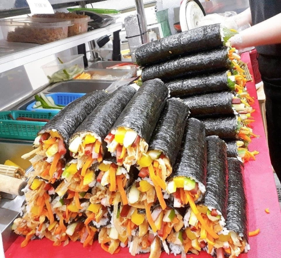 뚱뚱이김밥 이미지
