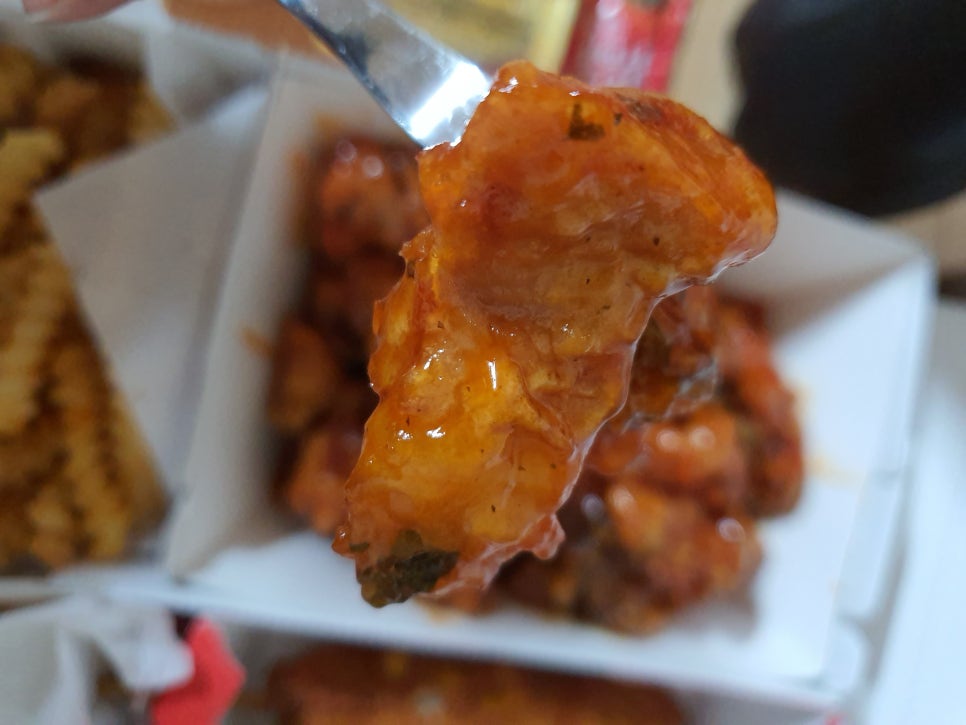 깻잎두마리치킨 이미지