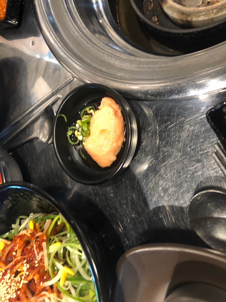 돼지통 이미지