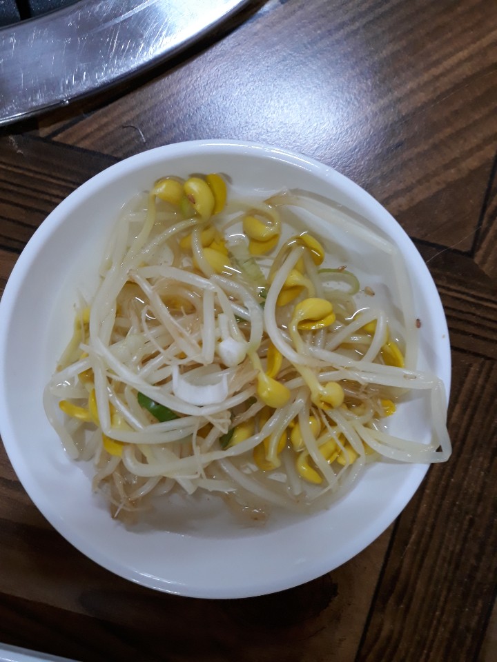 꿀꿀이삼겹살 이미지