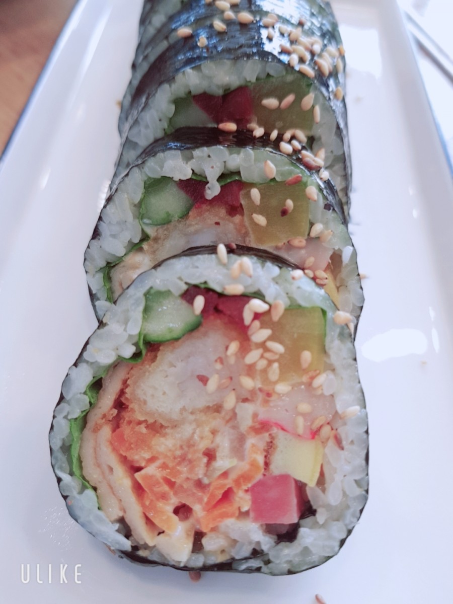뚱뚱이김밥 이미지