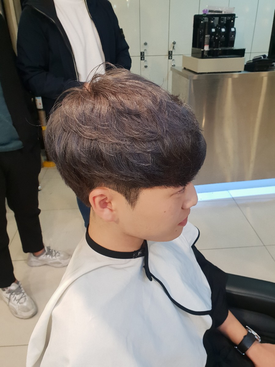 수빈헤어라인 이미지