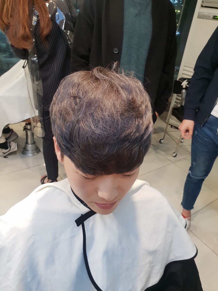 수빈헤어라인 이미지