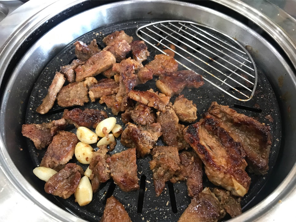 옹고집숯불갈비 이미지