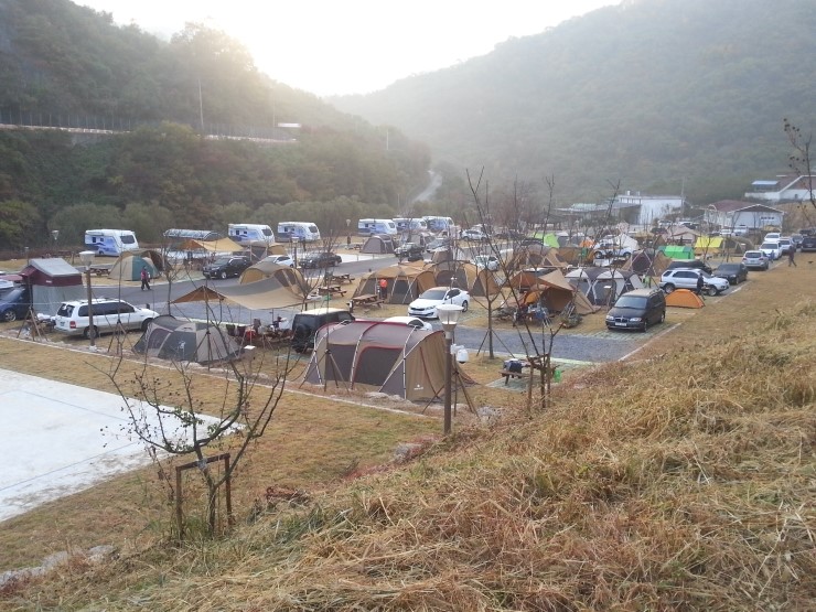 피아골오토캠핑장 이미지