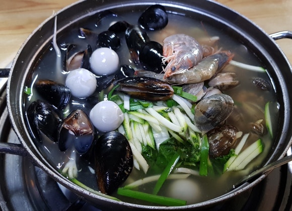 밀촌해물칼국수 이미지
