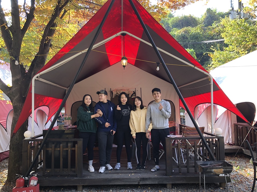 황정민글램핑 이미지