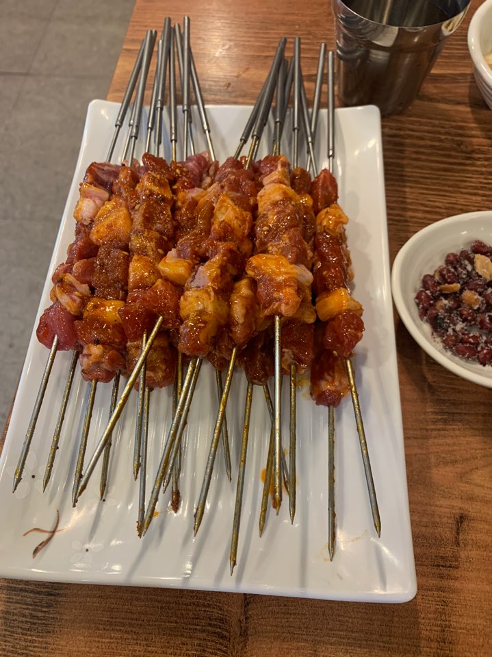 동호네양꼬치 이미지