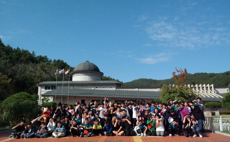 용산초등학교 이미지