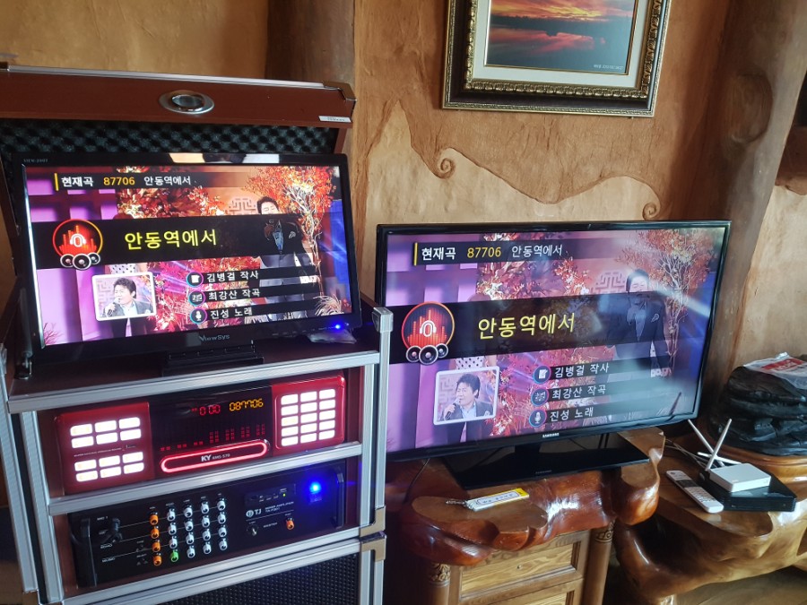 노래방 이미지