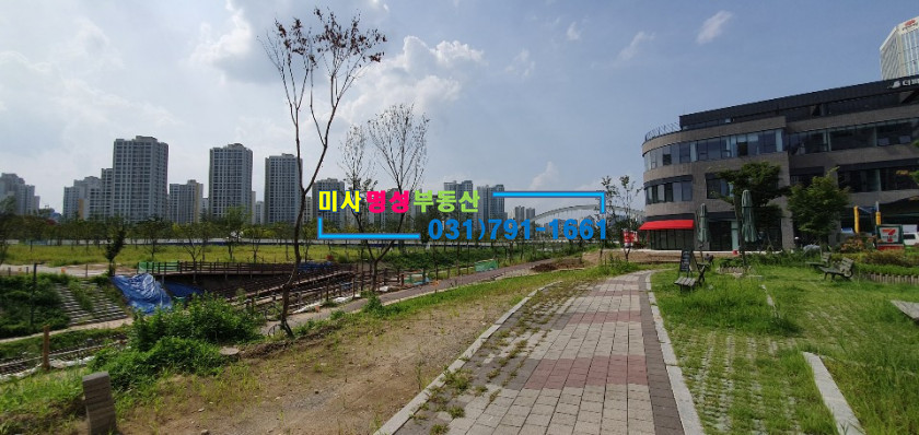 수변집 이미지
