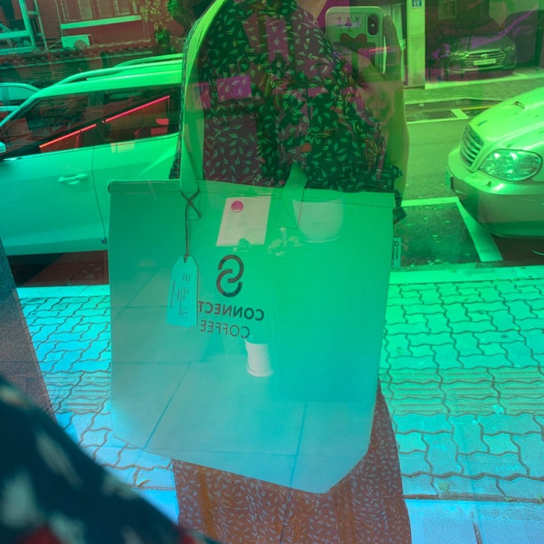 커넥츠커피 이미지