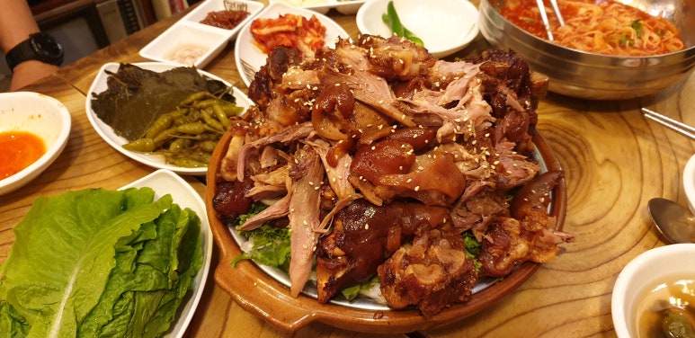 뜨락비빔국수 이미지