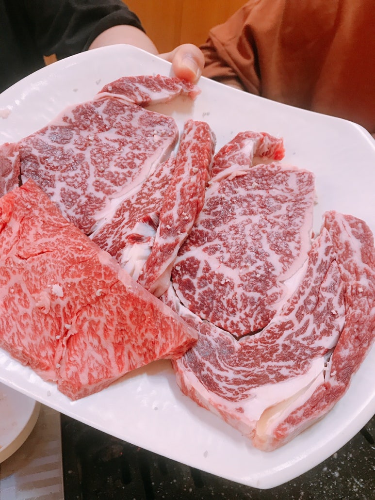 두메산골한우마을 이미지