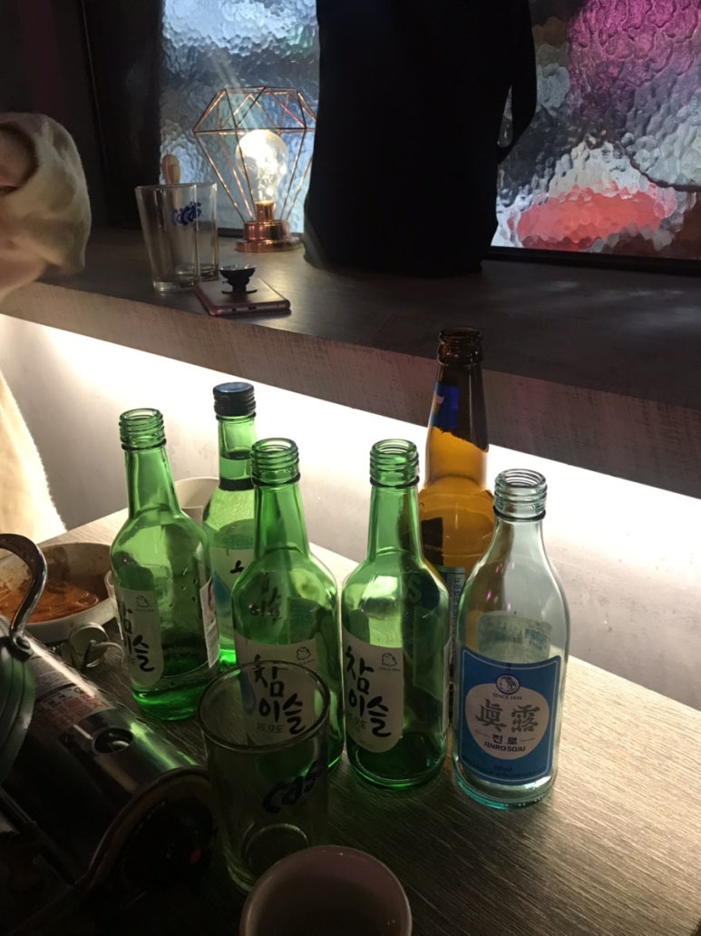 #끌리다 이미지