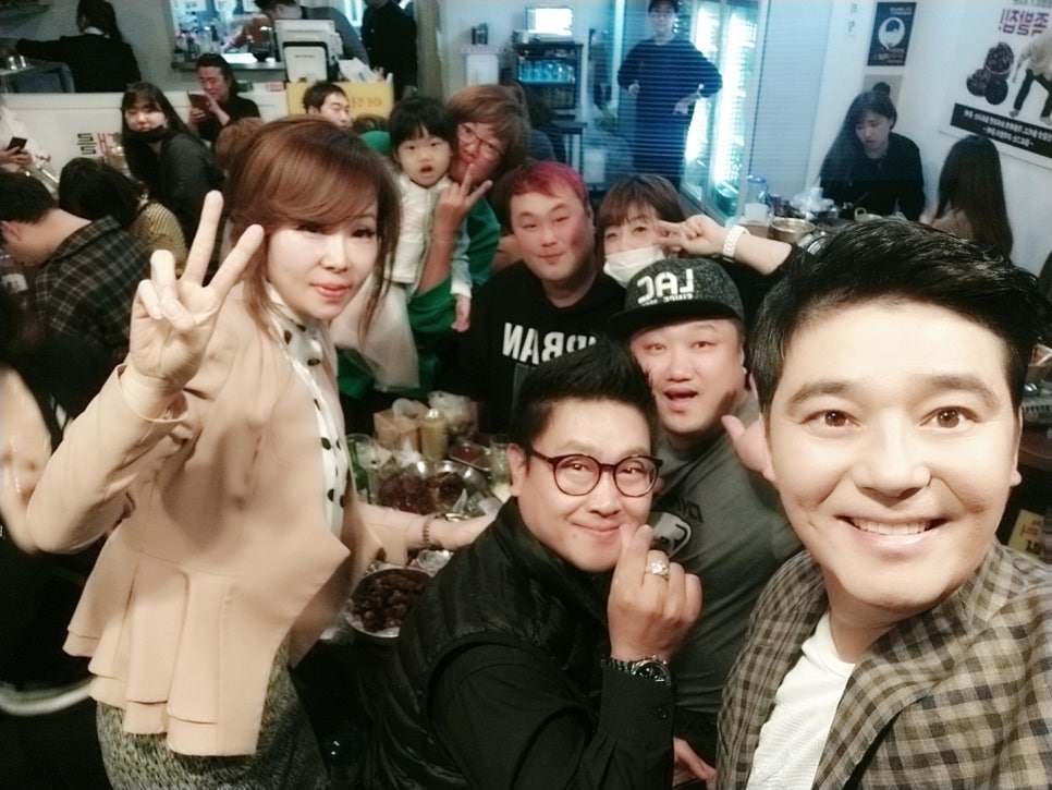 임창정의모서리족발 이미지