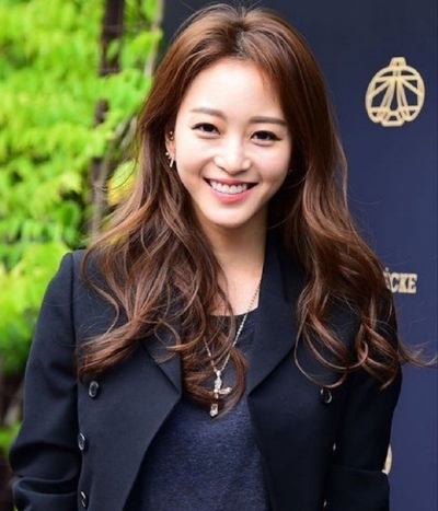 수지헤어샵 이미지