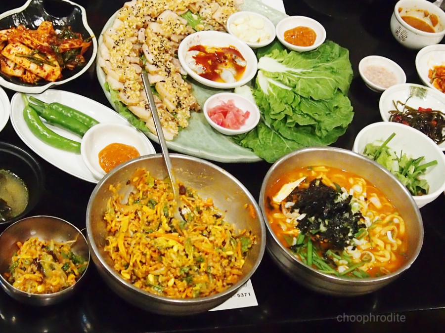 유림손칼국수마늘보쌈 이미지