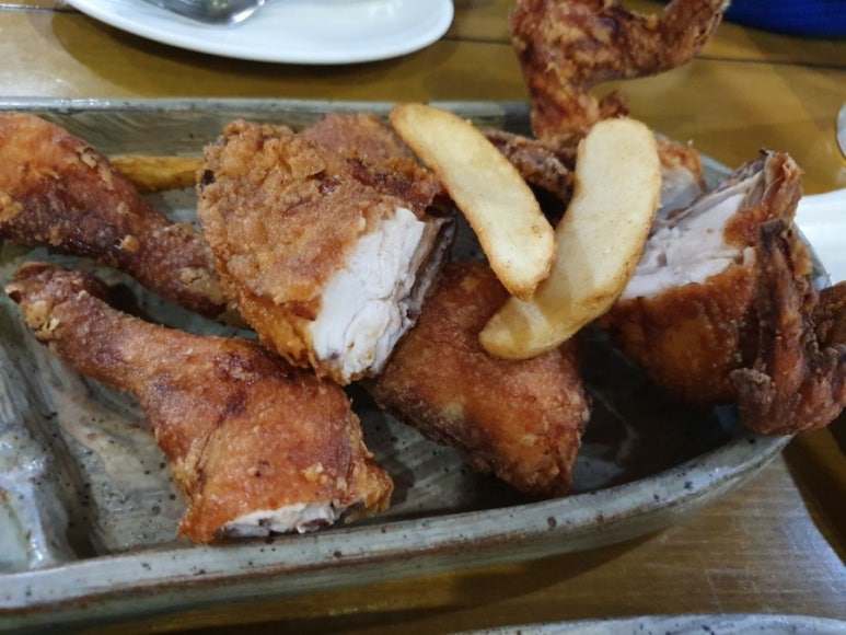 다다치킨 이미지
