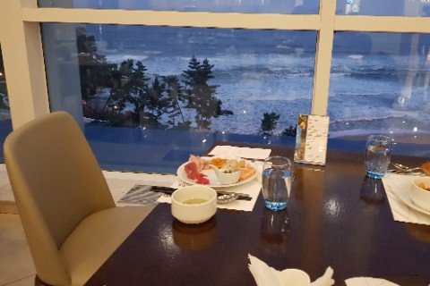 토마토부폐 이미지