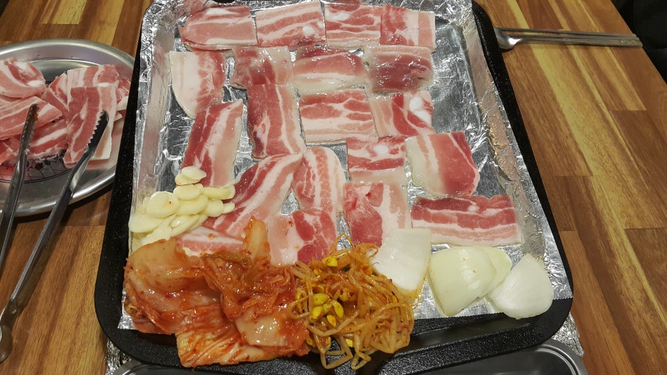 동내기사식당 이미지