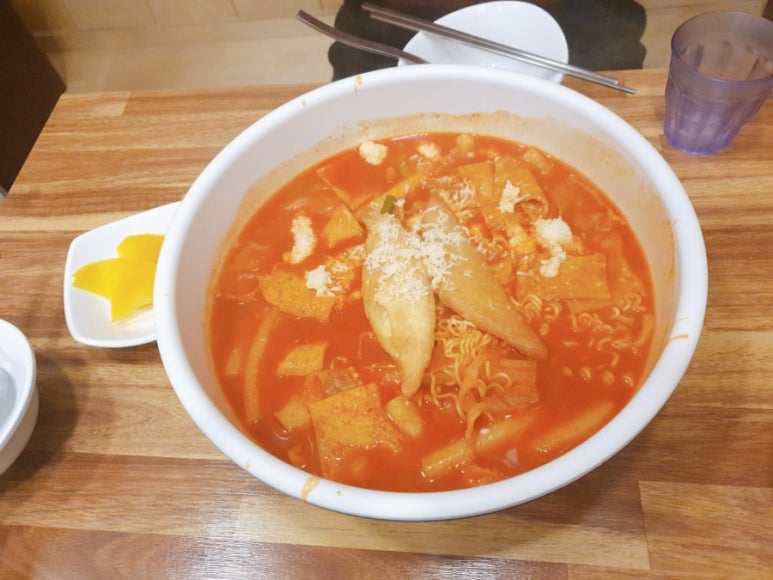 이명근떡볶이 이미지