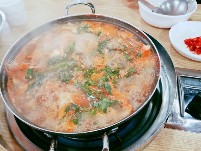 어촌식당 이미지