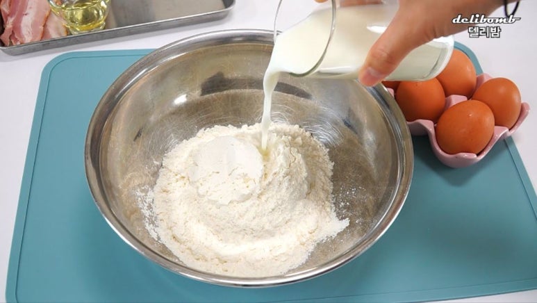 계란빵 만들기] 집에 핫케이크 가루가 있다?! 이글을 누릅니다! 전자레인지로 만드는 초간단 계란빵! | 인스티즈