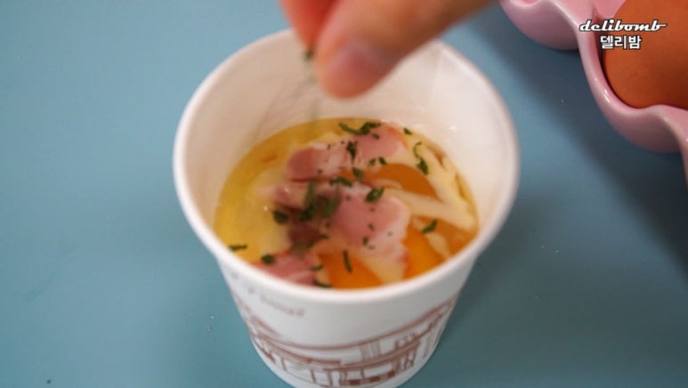 계란빵 만들기] 집에 핫케이크 가루가 있다?! 이글을 누릅니다! 전자레인지로 만드는 초간단 계란빵! | 인스티즈